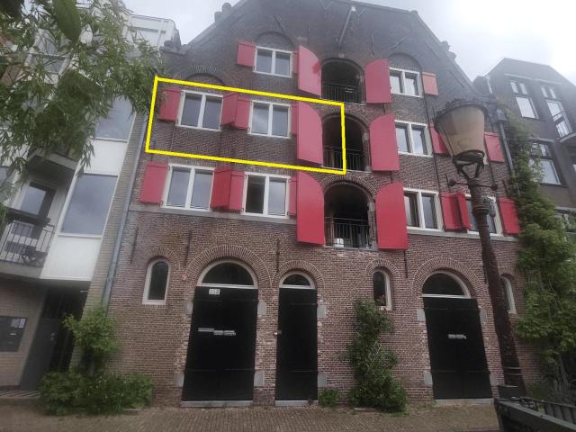 Portiekwoning in Amsterdam