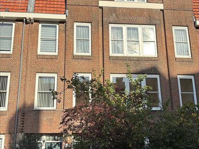 Portiekwoning in Amsterdam