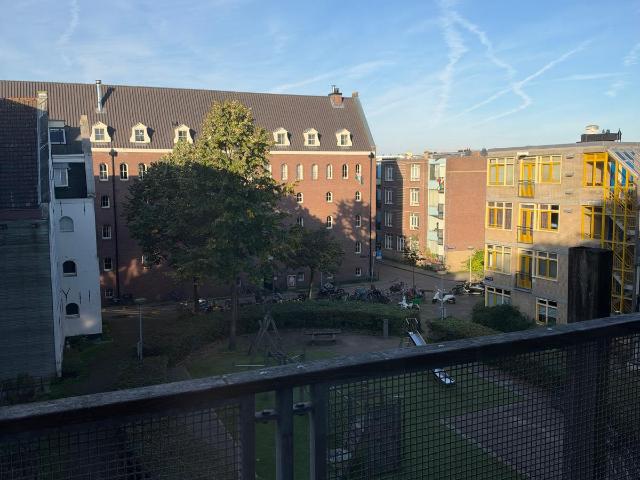 Portiekwoning in Amsterdam