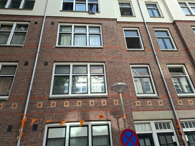 Portiekwoning in Amsterdam