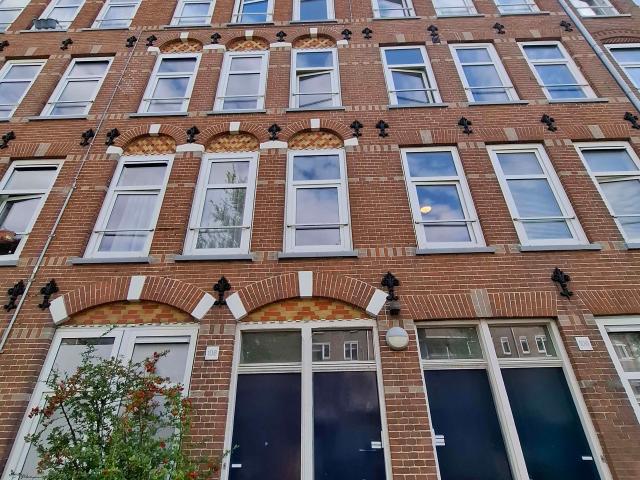 Portiekwoning in Amsterdam