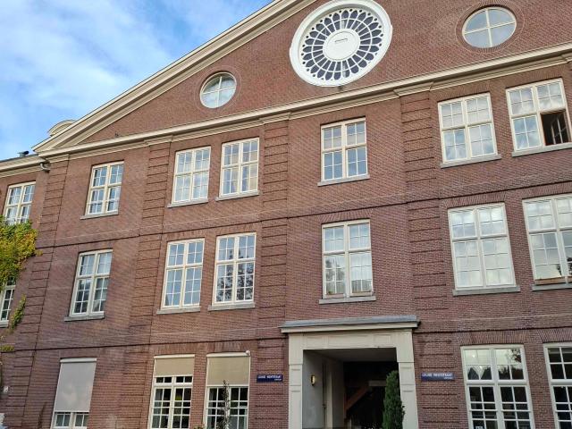 Portiekwoning in Amsterdam