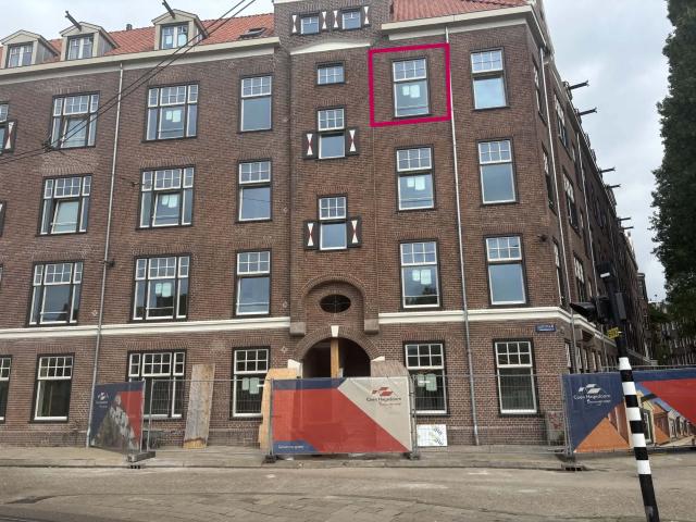 Portiekwoning in Amsterdam