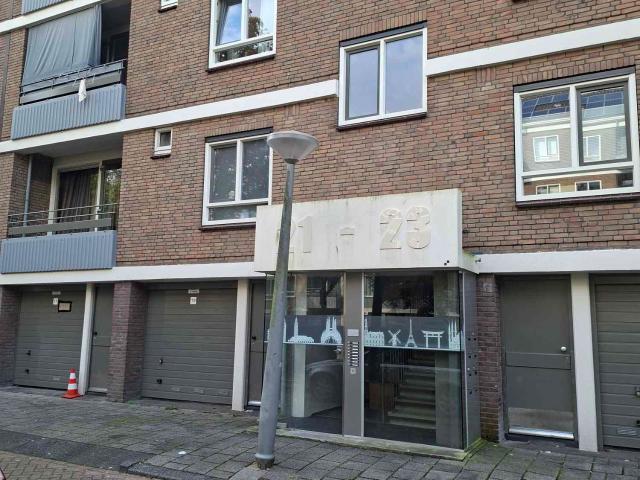 Portiekwoning in Amsterdam