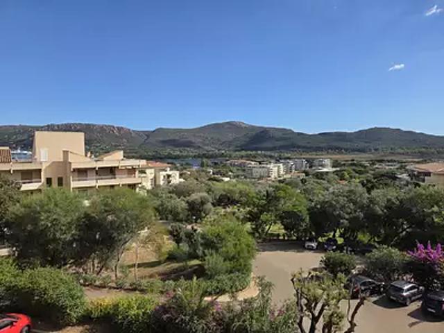 Porto Vecchio 20137 Location appartement 3 pièces t3 terrasse