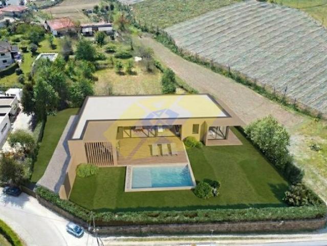 Porto Felgueiras 4650 101789628