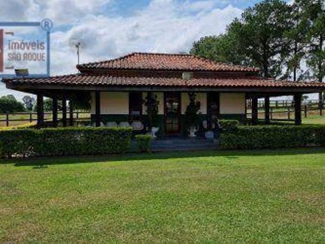 Porto feliz, Lindo haras bem localizado