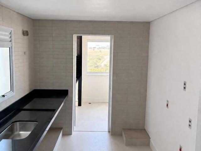 Porto Fino Andar alto, vista livre