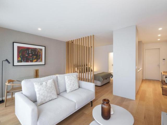Porto Porto 104369711