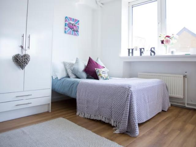 Portobello Garrow House, 190 Kensal. Studio to rent £1,740 pcm £402 pw