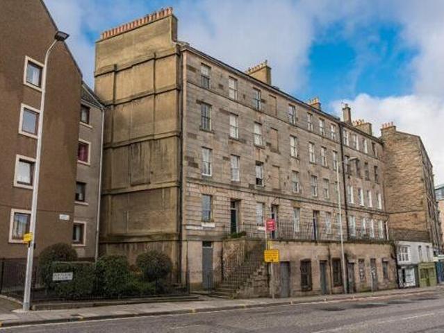 Portland Terrace, Leith, 3 Bedroom Flat
