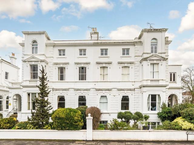 Portland Terrace, Richmond