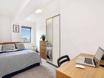 Portland Tower Sheffield Student Accommodation | Amber
