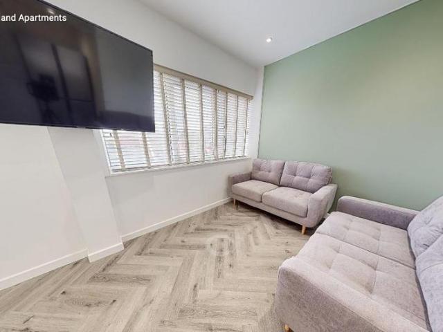 Portland Apartments, Lincoln LN5 4 bed house to rent £542 pcm £125 pw