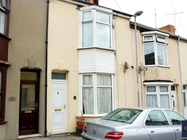 Portland, Dorset DT5 3 bed terraced house to rent £1,200 pcm £277 pw