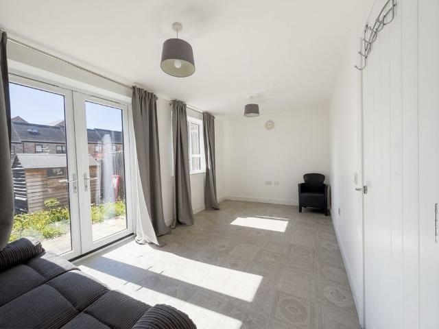 Portland Drive, Redhill, Merstham