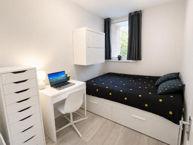 Portland Grove 4 bed flat share to rent £1,080 pcm £249 pw