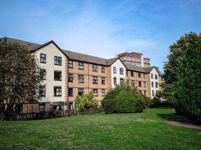 Portland Place, Tottenham N15, 1 bed flat to rent, £1,600 pcm | PrimeLocation