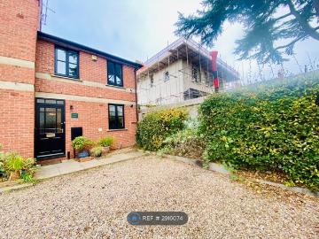 Portland Place West, Leamington Spa CV32, 2 bed terraced house to rent, £1,700 pcm | PrimeLocation
