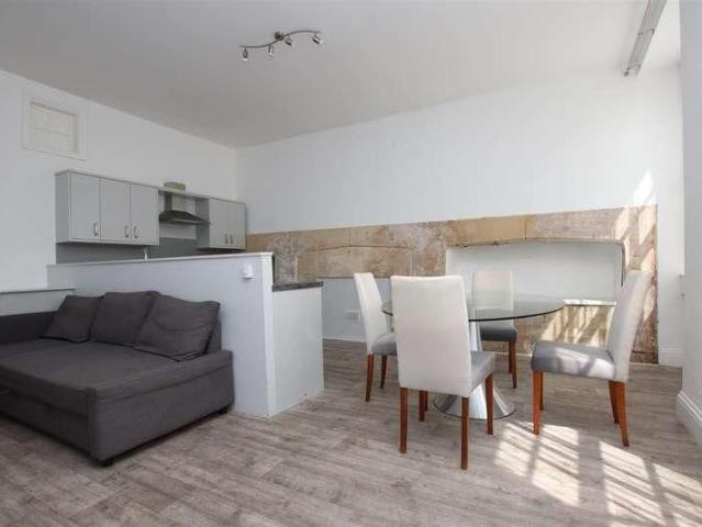 Portland Place, Bath, BA1