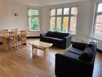 Portland Road, Edgbaston, Birmingham, West Midlands B16, 2 bed flat to rent, £1,200 pcm | PrimeLocation