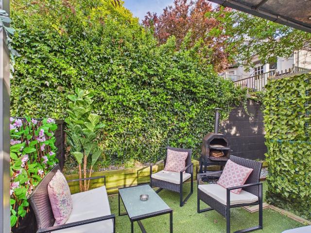 Portland Road, Hove BN3, 2 bed flat to rent, £1,700 pcm | PrimeLocation