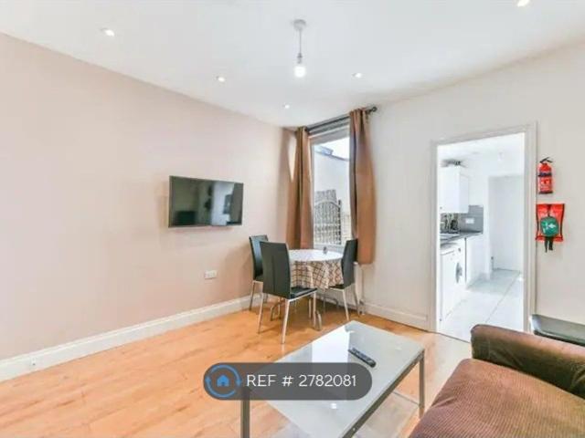 Portland Road, Kingston Upon Thames KT1, 4 bed semi detached house to rent, £3,595 pcm | PrimeLocation