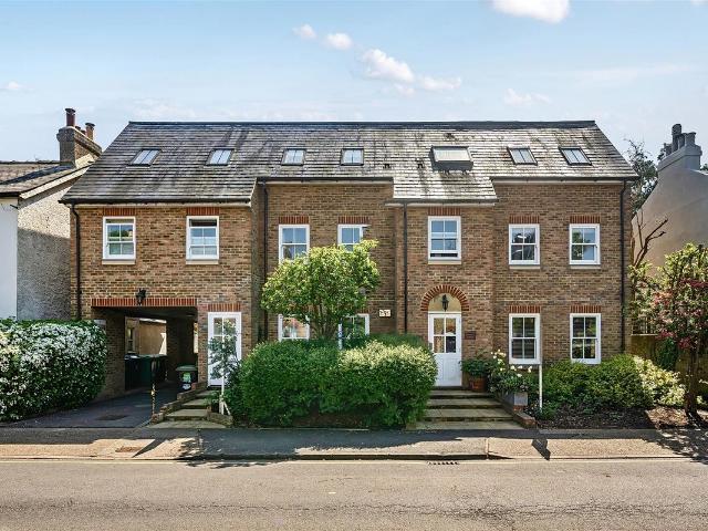 Portland Road, Kingston Upon Thames KT1, 1 bed flat to rent, £1,700 pcm | PrimeLocation