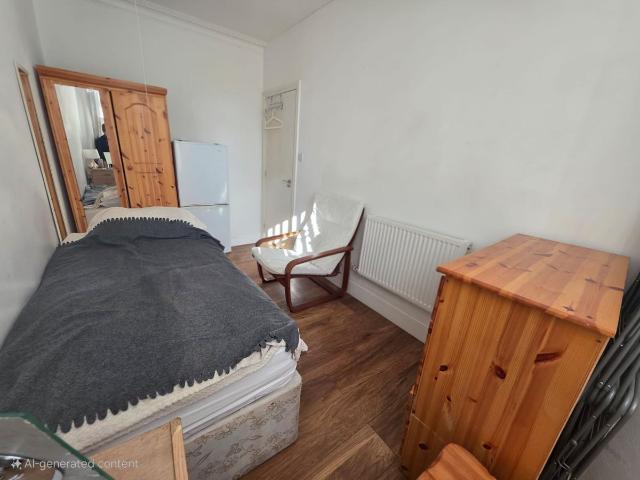Portland Road, Luton, Bedfordshire LU4, 1 bed property to rent, £375 pcm | PrimeLocation