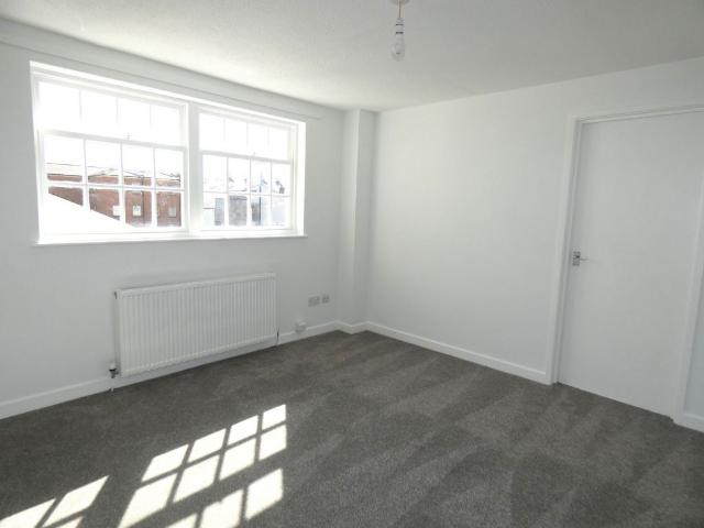 Portland Street, Cheltenham GL52, 1 bed flat to rent, £950 pcm | PrimeLocation