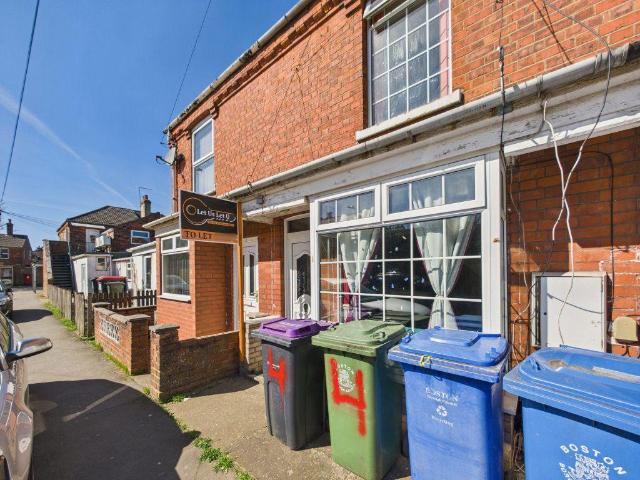 Portland Street, Boston, Lincolnshire 3 bed terraced house to rent £950 pcm £219 pw