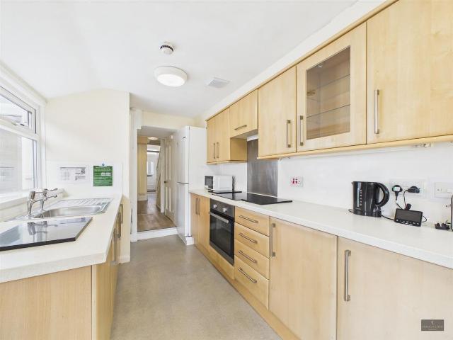 Portland Street, Exeter EX1, 5 bed property to rent, £3,467 pcm | PrimeLocation