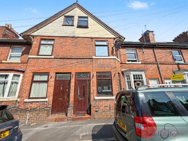 Portland Street, Leek, Staffordshire ST13, 3 bed terraced house to rent, £925 pcm | PrimeLocation