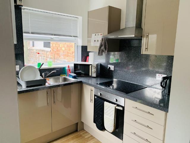 Portland Street, Lincoln, LN5 4 bed terraced house to rent £475 pcm £110 pw