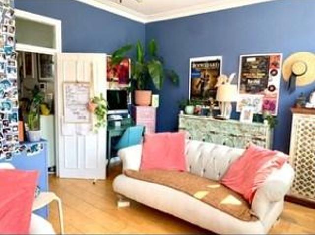 Portnall Road, London, W9 1 bed flat to rent £2,800 pcm £646 pw