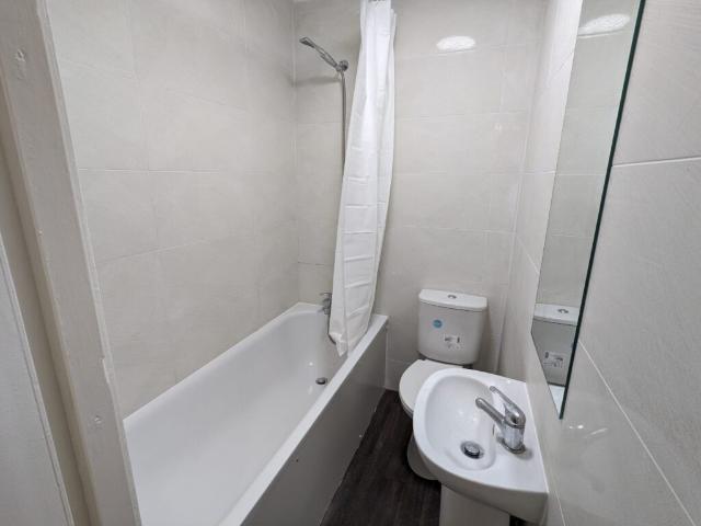 Portnall Road, Queens Park W9 3BJ