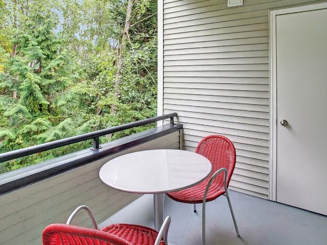 Portsmith 1 Bedroom Apartment for Rent at 12121 Admiralty Way, Everett, WA 98204
