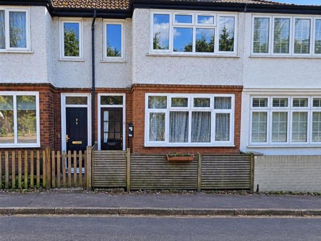 Portsmouth Road, Cobham KT11, 3 bed terraced house to rent, £2,350 pcm | PrimeLocation