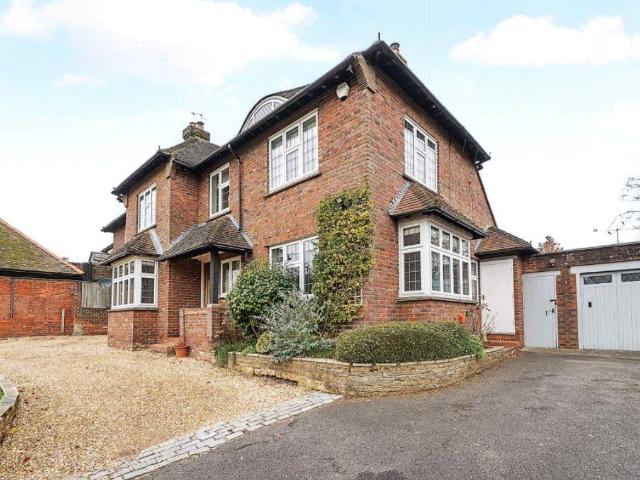 Portsmouth Road, Milford, Godalming GU8, 5 bed detached house to rent, £4,000 pcm | PrimeLocation