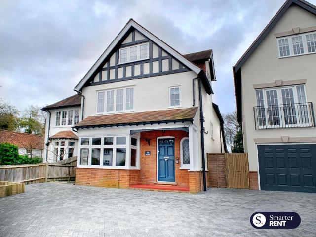 Portsmouth Road, Thames Ditton KT7, 5 bed detached house to rent, £8,625 pcm | PrimeLocation