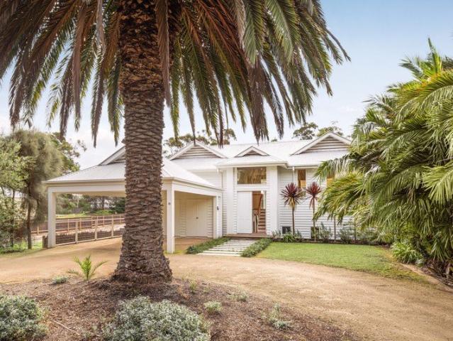 Portsea Lifestyle