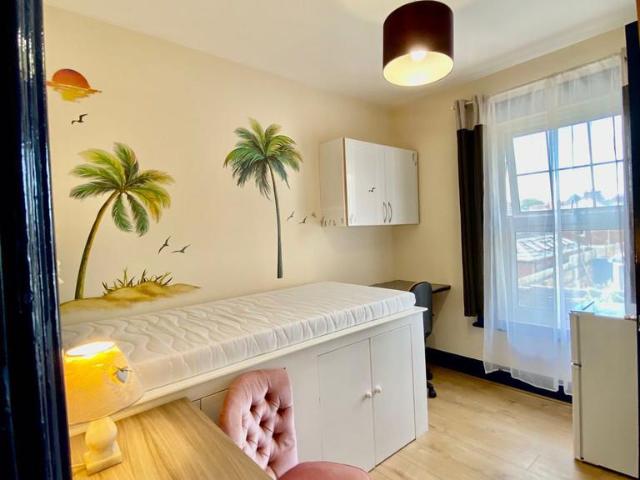 Portswood Road, Southampton 1 bed in a house share to rent £693 pcm £160 pw