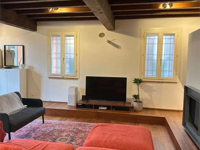 Porzione di villa arredata alle porte di Modena