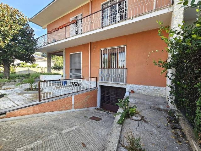 Porzione di villa in vendita a Cornaredo