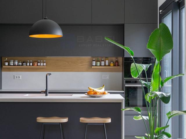 Porzione di villa in vendita a Fiumicino, Fregene