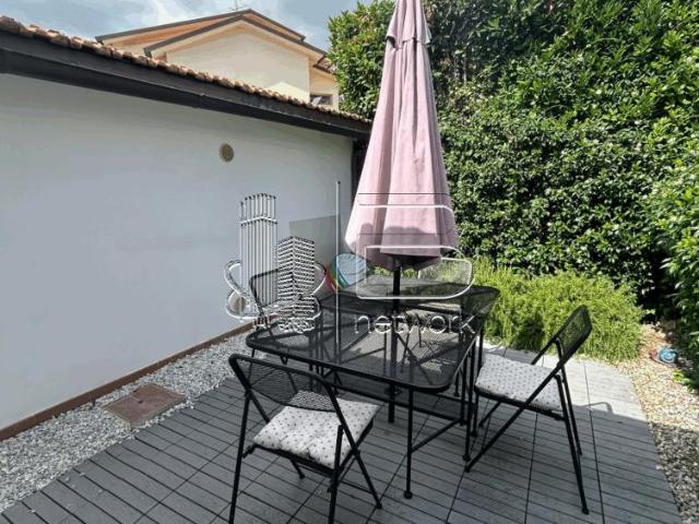 Porzione di villa in vendita a Pietrasanta