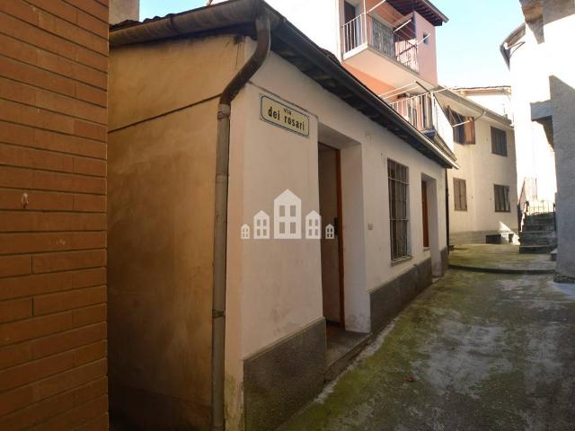 Porzione di bifamiliare in vendita a Locana