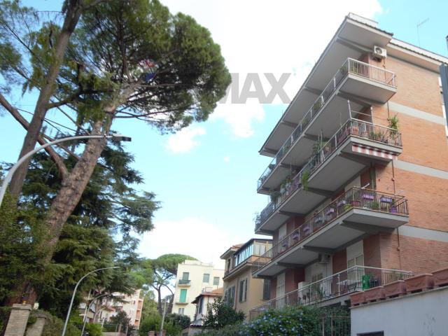 Porzione di casa di 80 mq a Roma