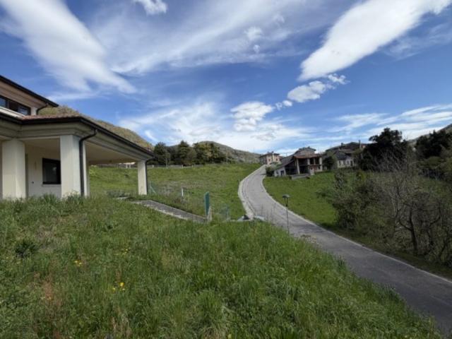 Porzione di Casa in affitto a Tarzo via degli Alpini, giardino privato, box doppio, vista aperta TrovaCasa