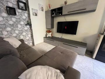 Porzione di Casa in affitto a Carrara viale XX Settembre, 11, arredato, giardino privato, posto auto TrovaCasa